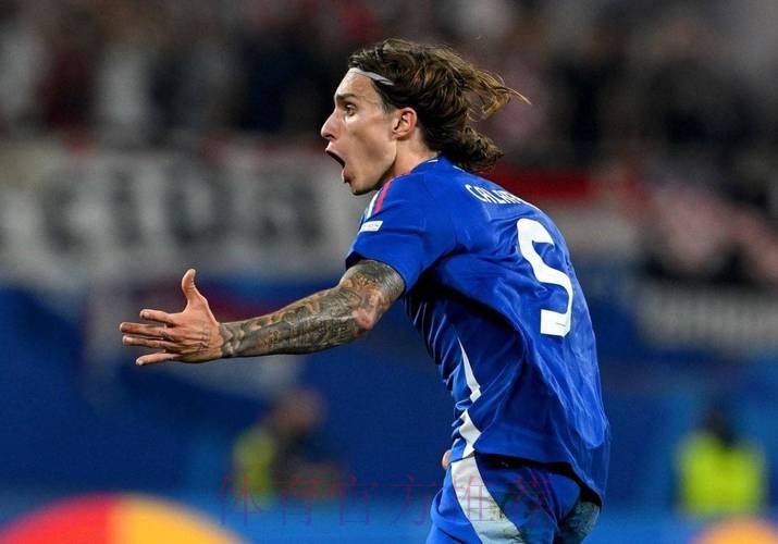 西媒:皇马接近签西班牙人18岁中卫普莱格苏埃洛斯